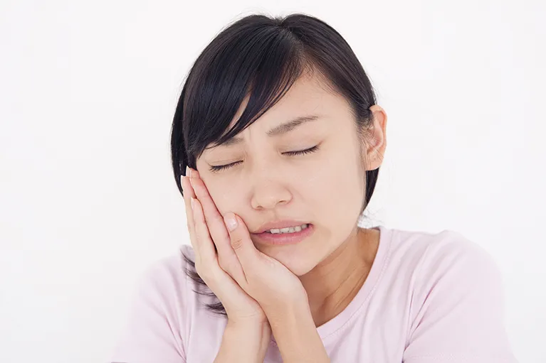 歯ぎしり、くいしばりでお悩みの方へ